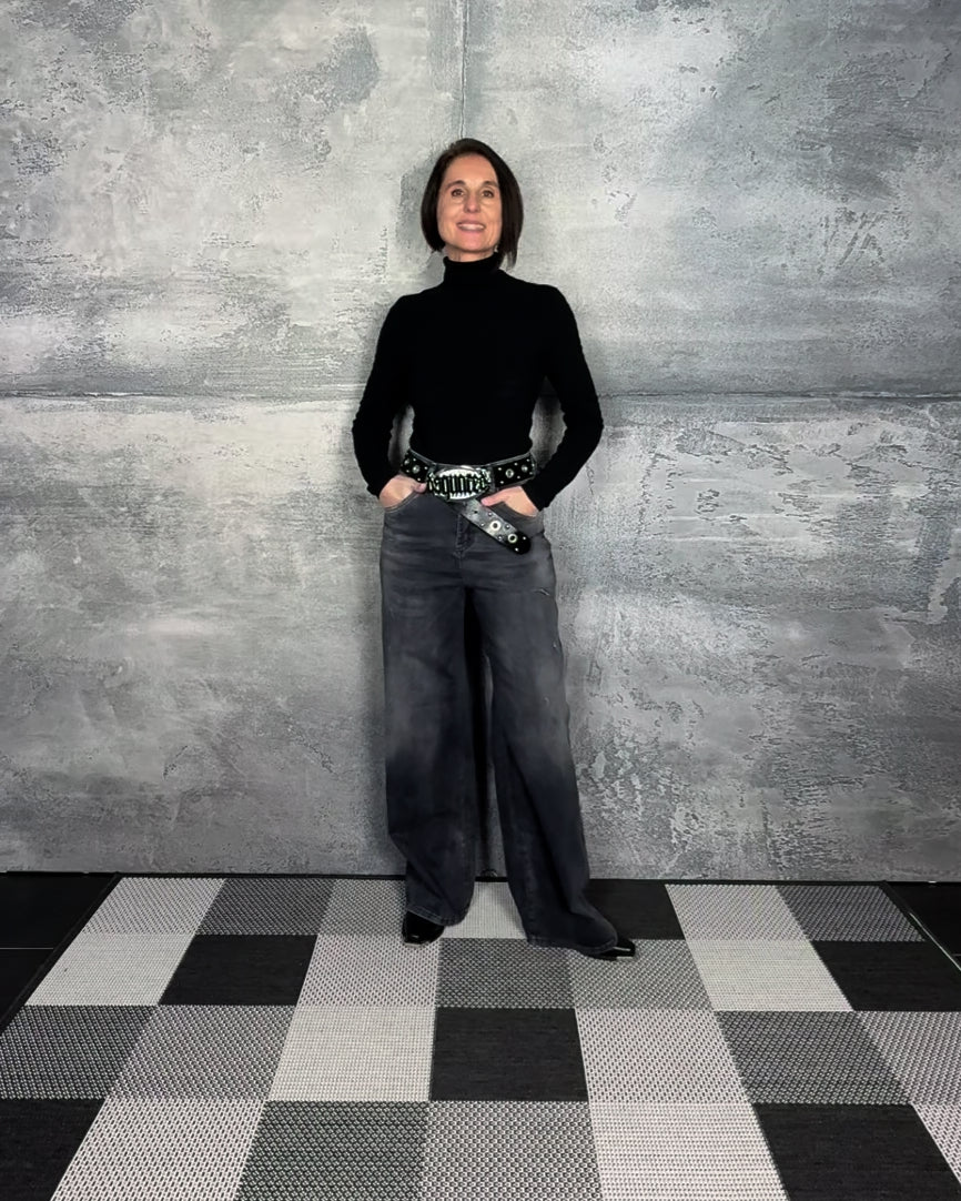 Video laden: Jeans KALEA mit extra weitem Bein silent great grey