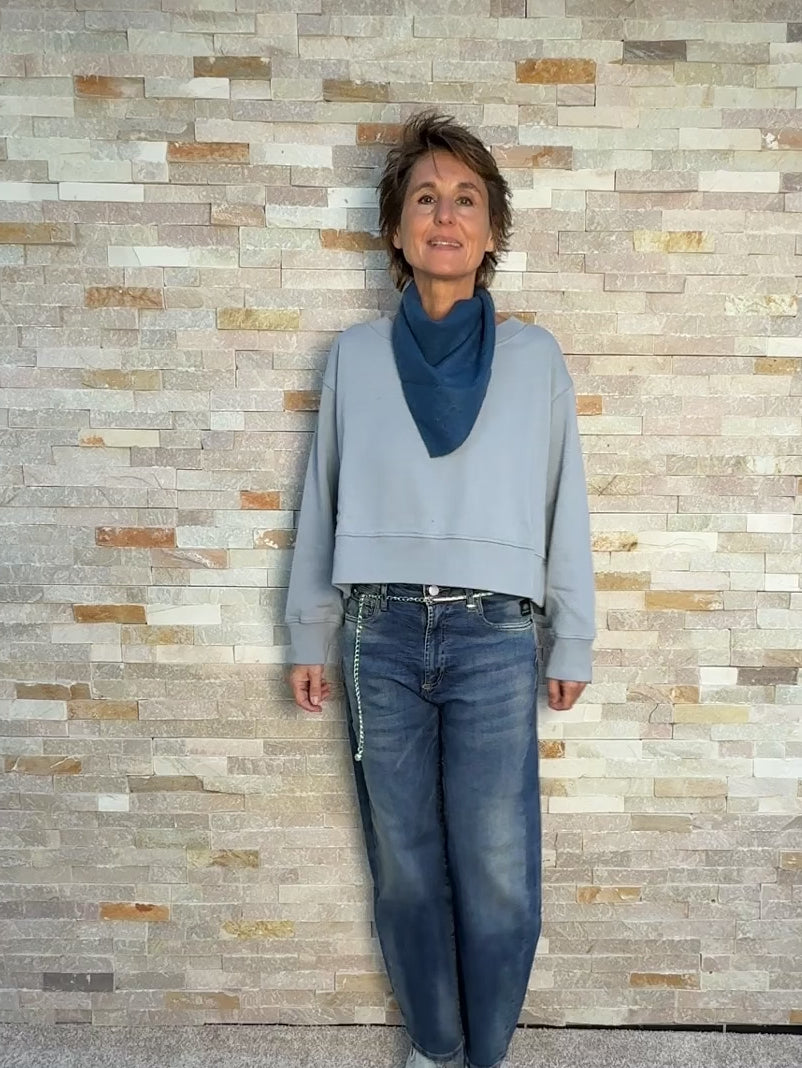 Load video: Cashmere Bandana Gradient Pink-Orange