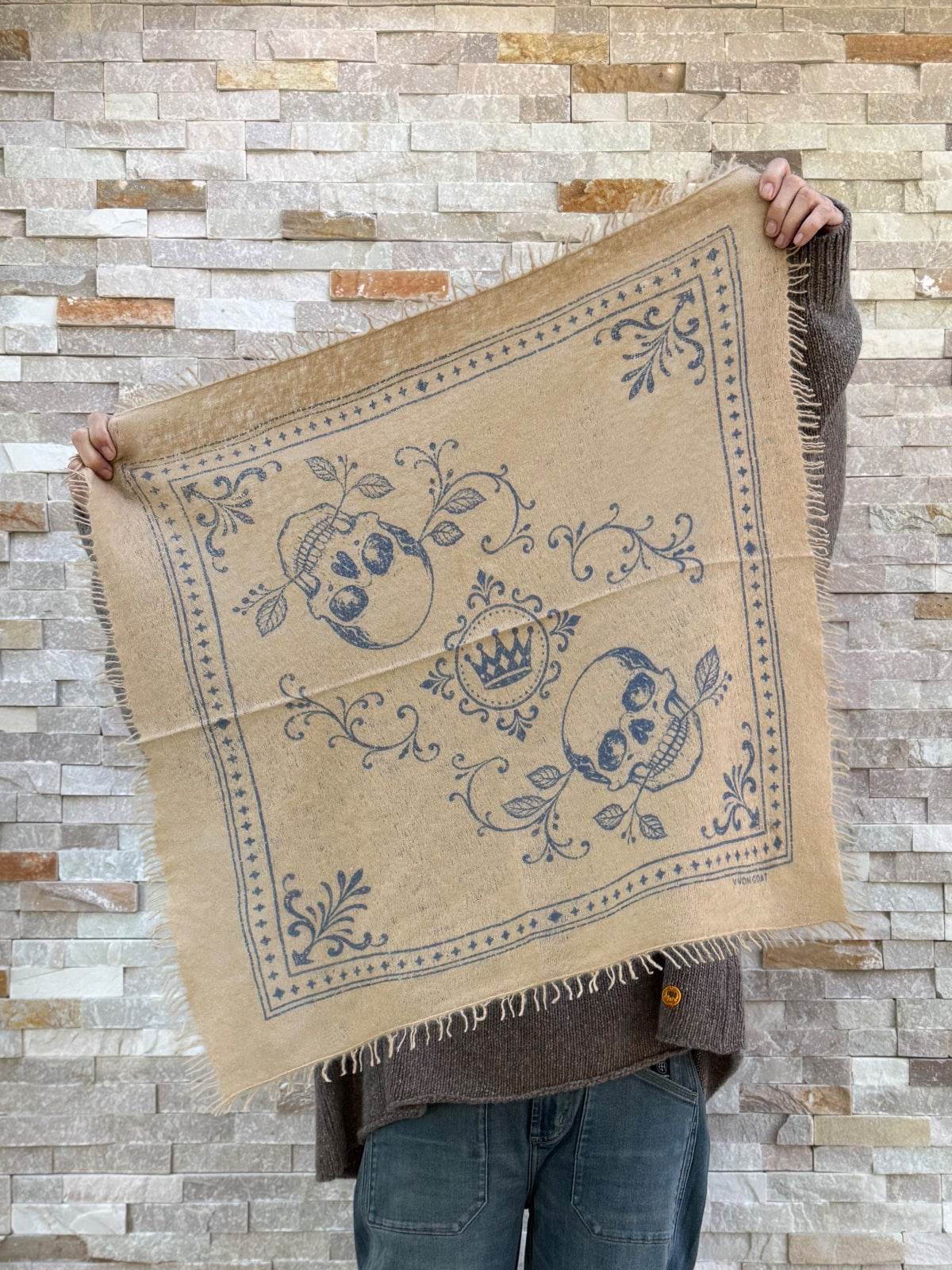 Bandana Kaschmir Skulls Sand/Blue mit Fransen