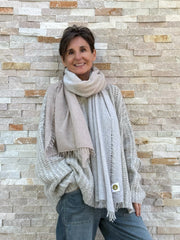 Cashmere scarf gradient light grey sand